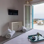 Livadi House *