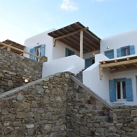 וילה Livadi House *