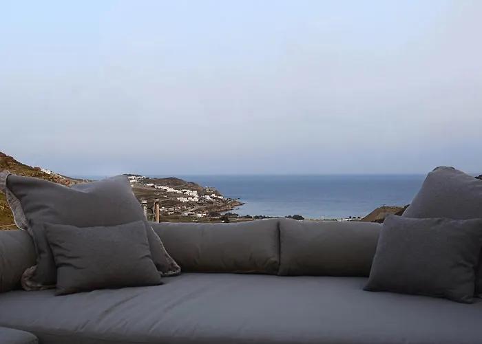 Villa Livadi House *