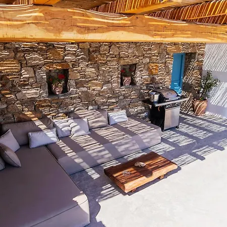 Livadi House ヴィラ